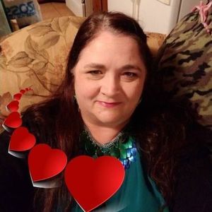 Meet your Posher, Carla